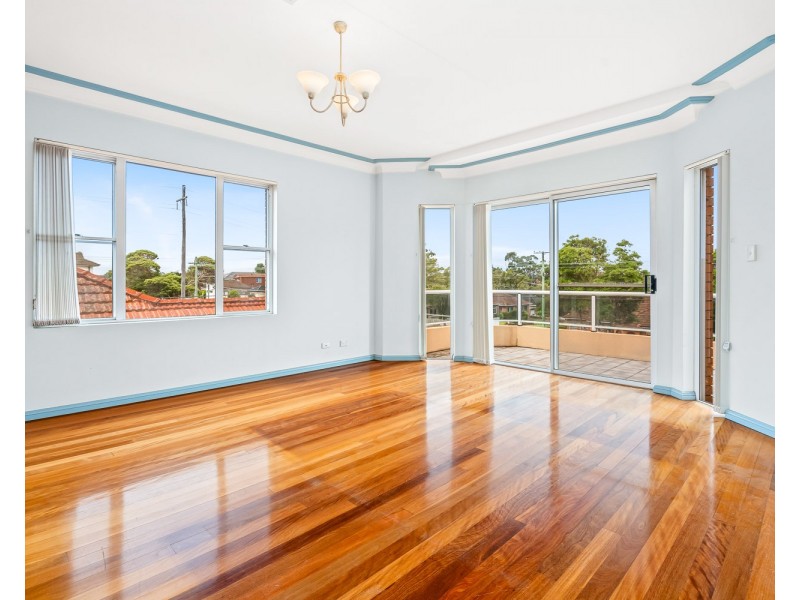 71 Staples Street, Kingsgrove NSW 2208