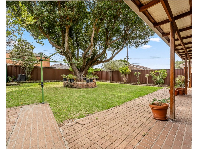 71 Staples Street, Kingsgrove NSW 2208