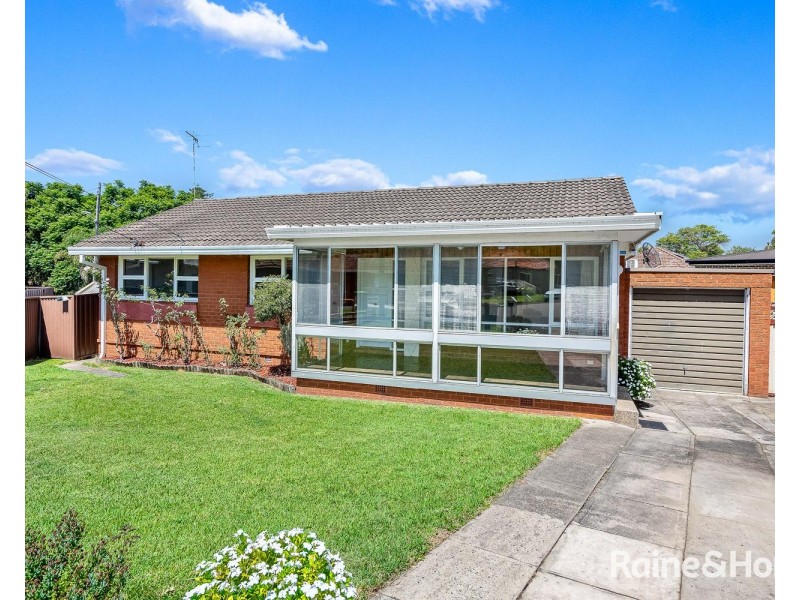 10 Sandra Crescent, Roselands NSW 2196