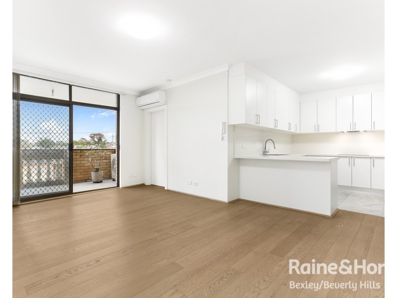 2/76 Noble Street, Allawah NSW 2218