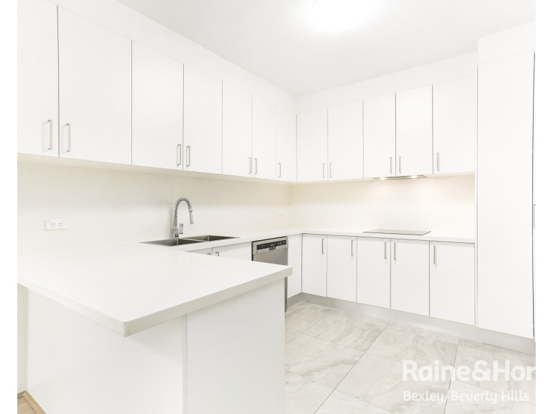 2/76 Noble Street, Allawah NSW 2218