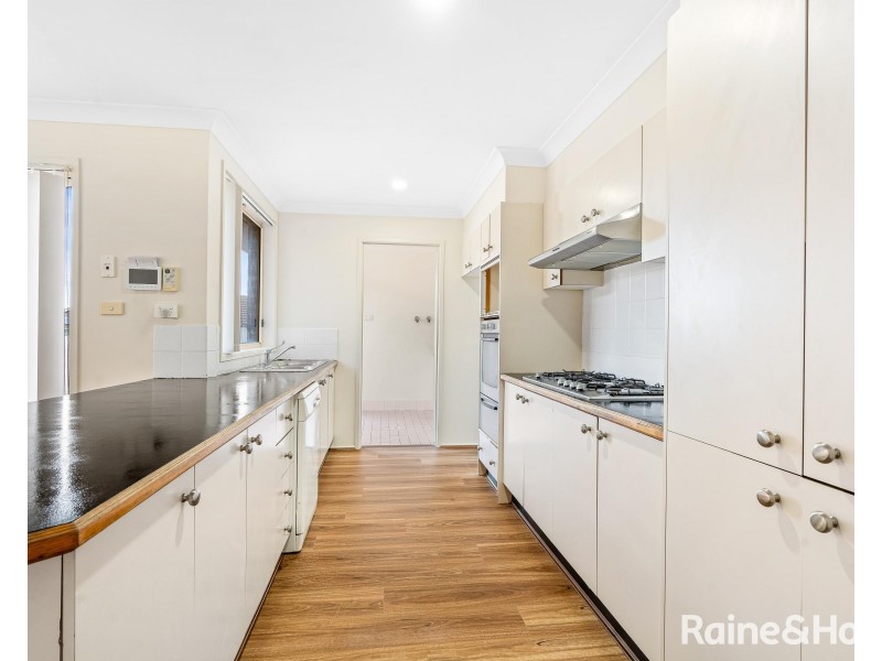 47 Kendall Drive, Casula NSW 2170