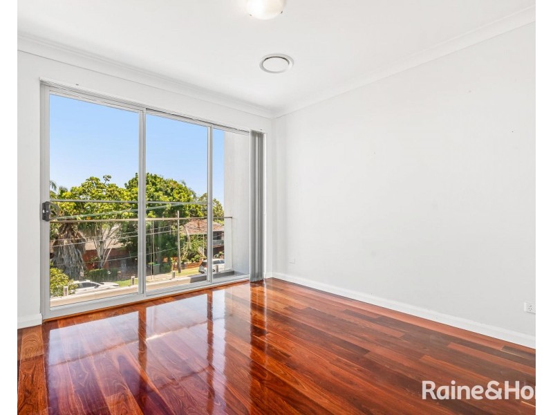 18B Highland Avenue, Roselands NSW 2196