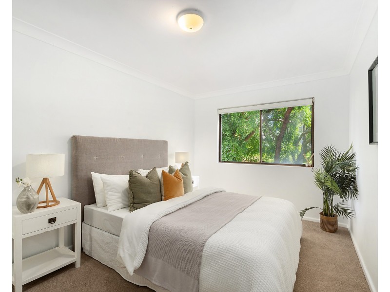 2/27 Willison Road, Carlton NSW 2218