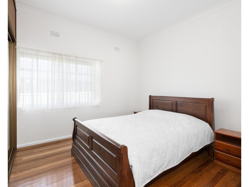 5 Belemba Avenue, Roselands NSW 2196