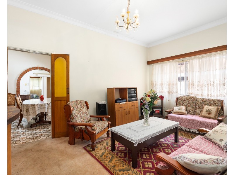 24 Kingsland Road South, Bexley NSW 2207