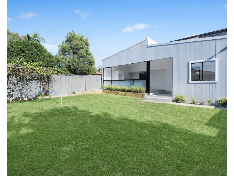 15 Rickard Street, Turrella NSW 2205