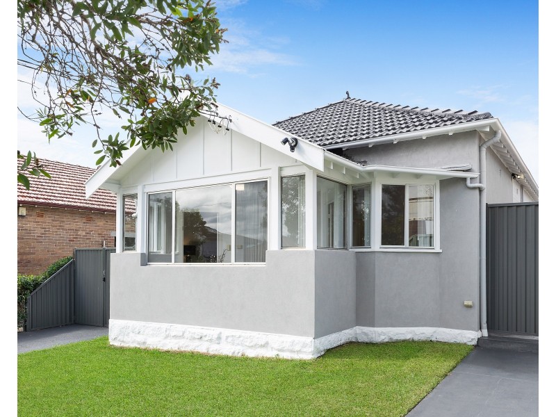 24 Lorraine Avenue, Bardwell Valley NSW 2207