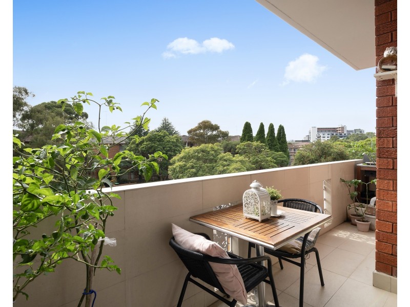 1/43 Queen Victoria Street, Bexley NSW 2207