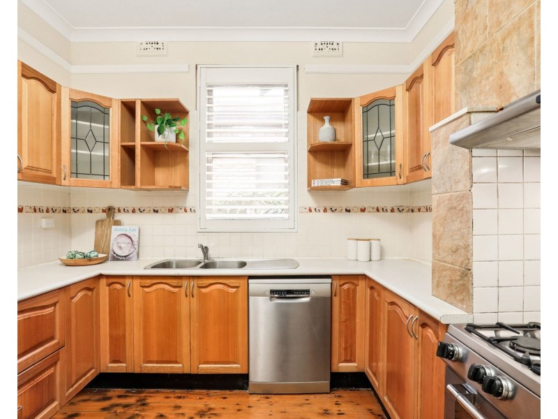 7 Lansdowne Street, Bardwell Valley NSW 2207