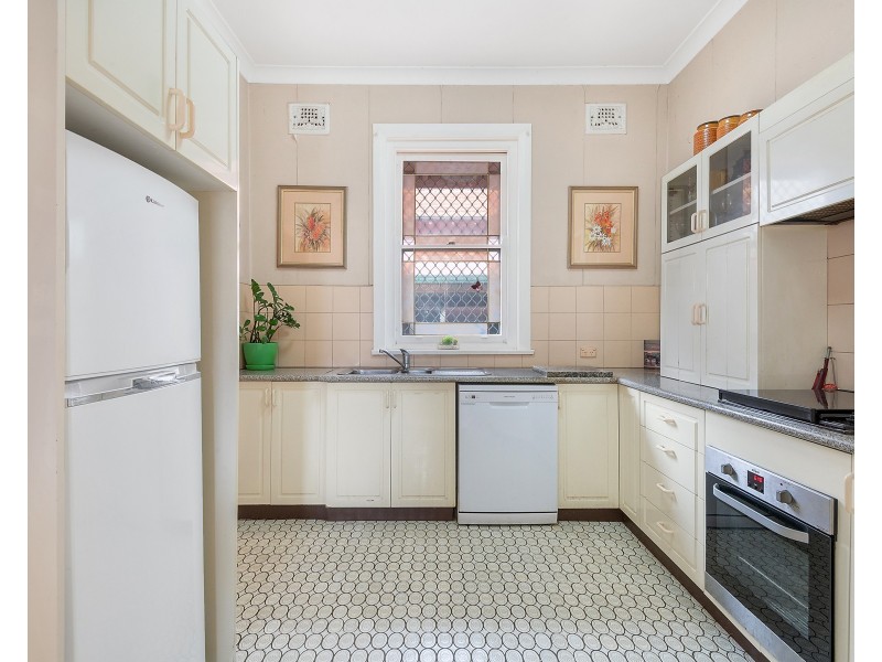 12 Campbell Street, Bexley NSW 2207