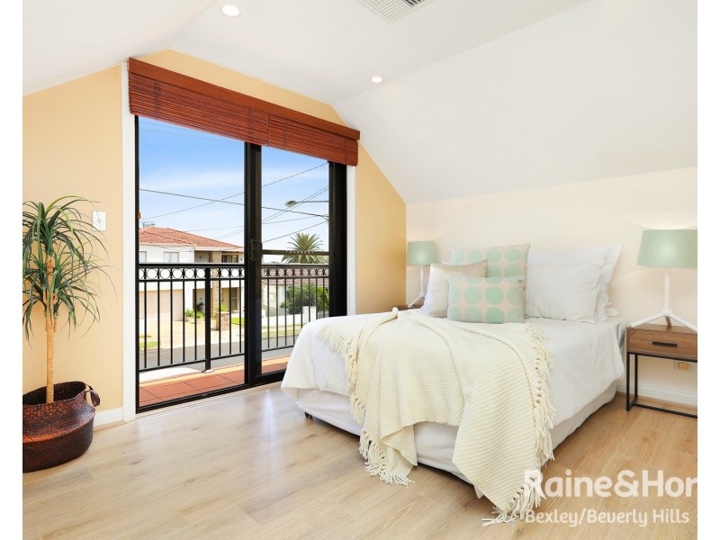 174 Dora Street, Hurstville NSW 2220