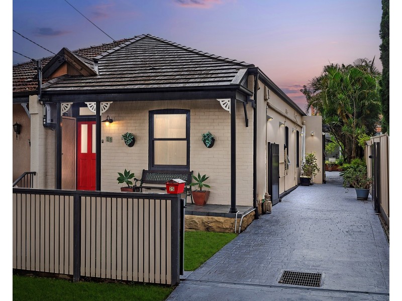 25 Tabrett Street, Banksia NSW 2216