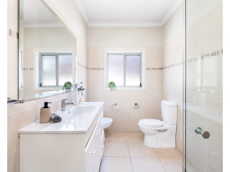 12 Bykool Avenue, Kingsgrove NSW 2208