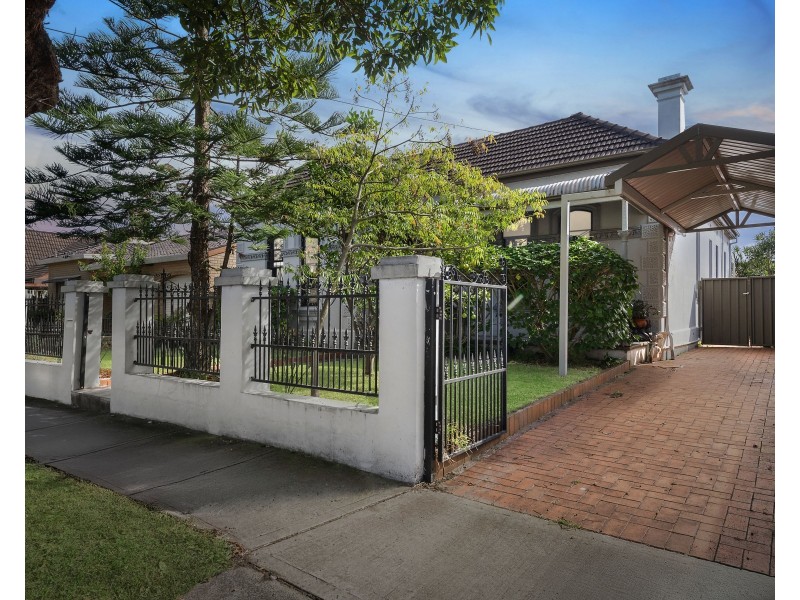 2C Beaconsfield Street, Bexley NSW 2207