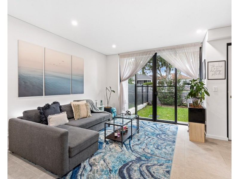 1/116 Karne Street North, Roselands NSW 2196