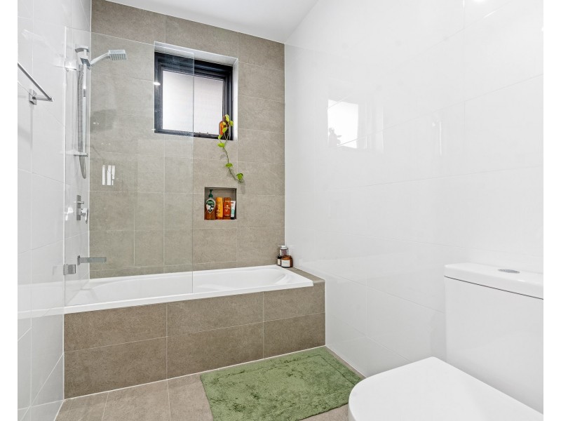 1/116 Karne Street North, Roselands NSW 2196