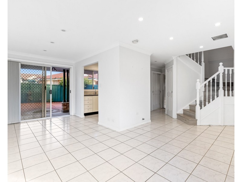 1/17 Murray Street, Greenacre NSW 2190