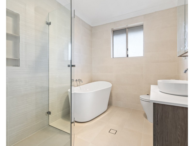 1/17 Murray Street, Greenacre NSW 2190