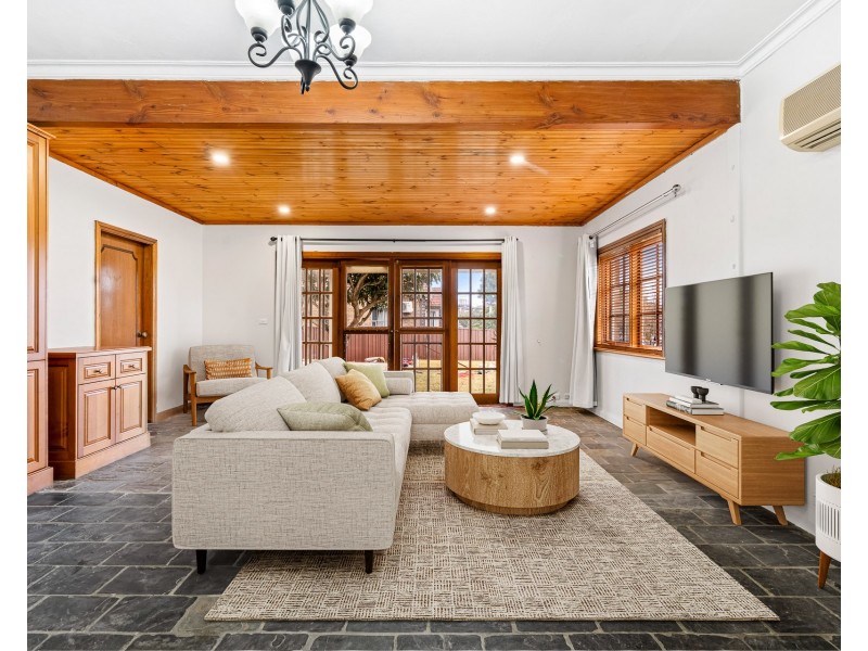 75 Croydon Road, Hurstville NSW 2220