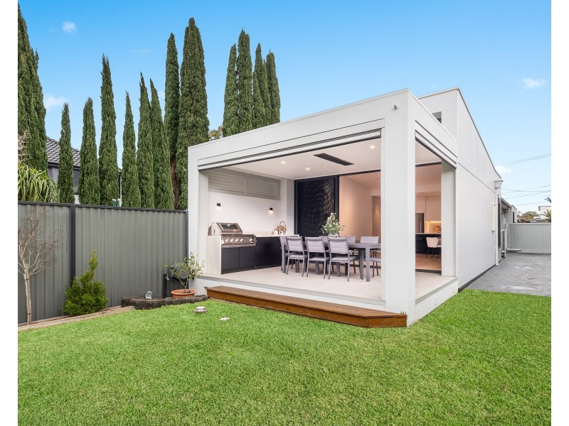 16A Vivian Street, Bexley NSW 2207