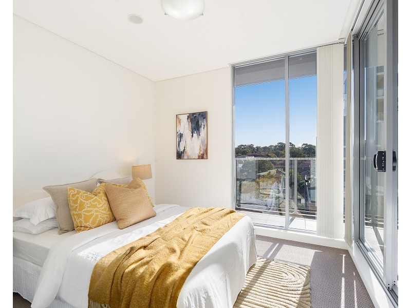 702/10-12 French Avenue, Bankstown NSW 2200