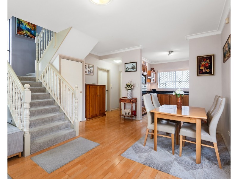 8/83 Wolseley Street, Bexley NSW 2207