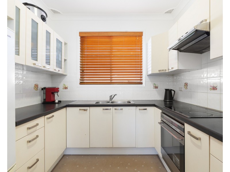 2/24 Regent Street, Bexley NSW 2207