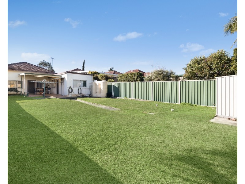 5A Henderson Road, Bexley NSW 2207