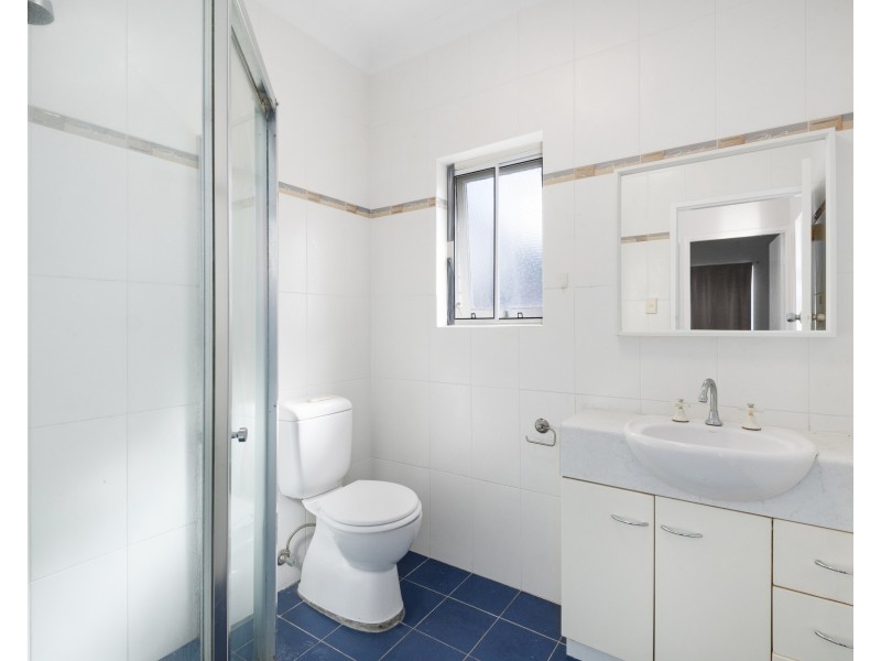 8/71 Queen Victoria Street, Bexley NSW 2207