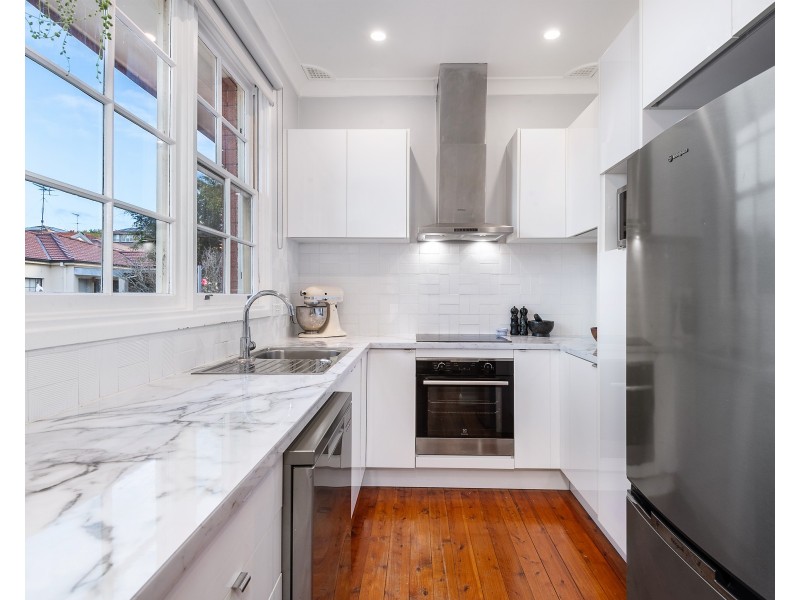 4/13-15 Connemarra Street, Bexley NSW 2207