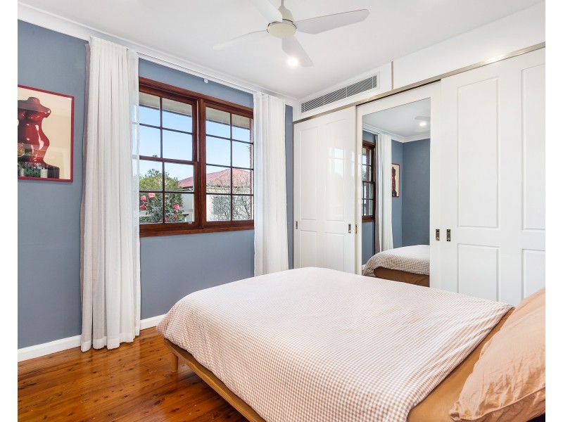 4/13-15 Connemarra Street, Bexley NSW 2207