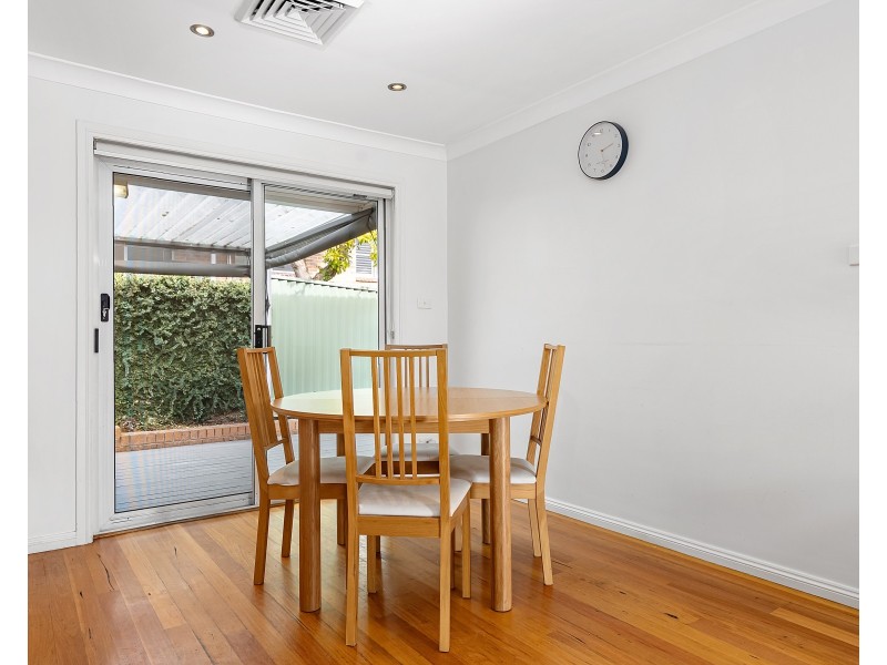 2/102 Cambridge Street, Penshurst NSW 2222