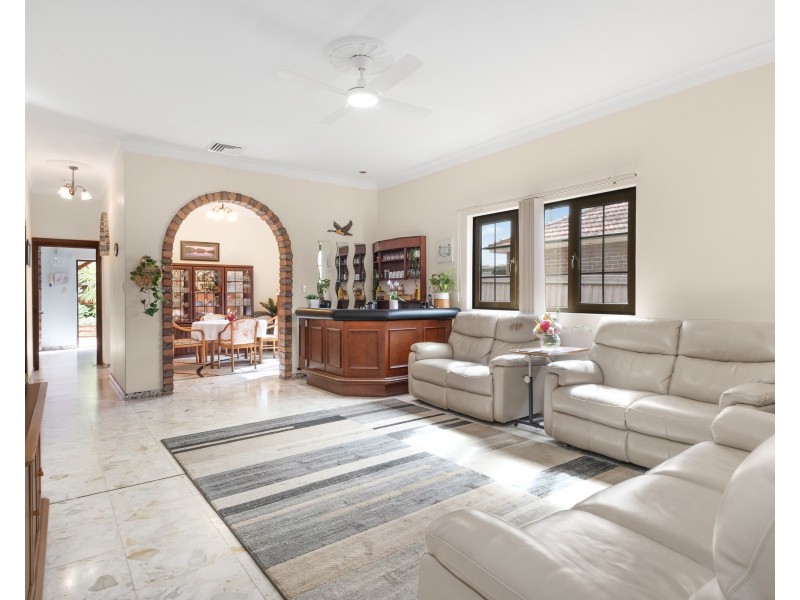11 Lennox Street, Banksia NSW 2216