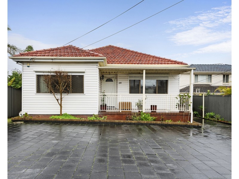 246 King Georges Road, Roselands NSW 2196
