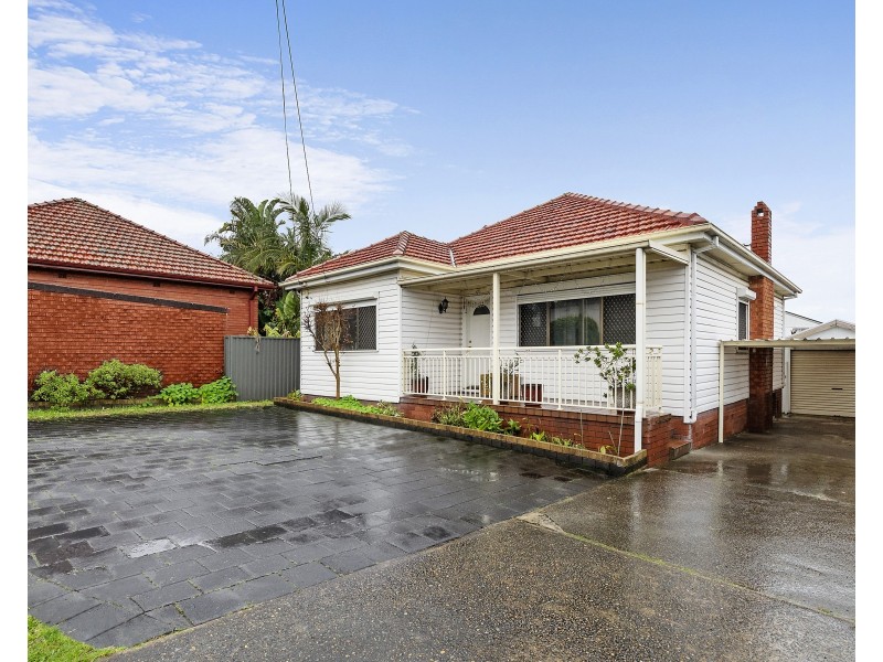 246 King Georges Road, Roselands NSW 2196