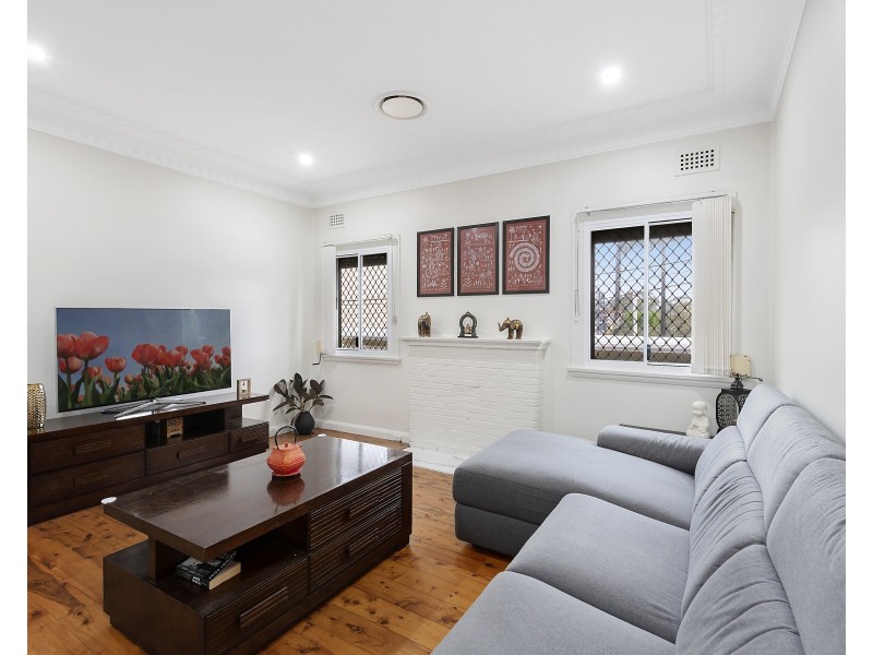 246 King Georges Road, Roselands NSW 2196