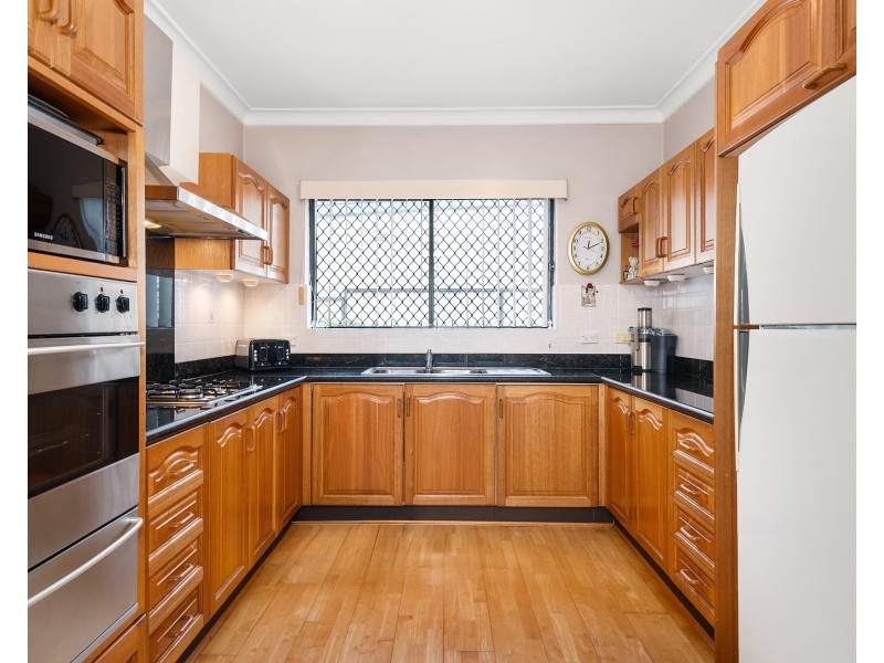 8/83 Wolseley Street, Bexley NSW 2207