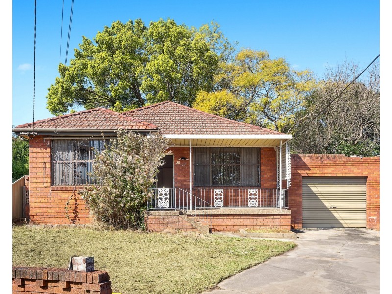 28 Austin Avenue, Beverly Hills NSW 2209