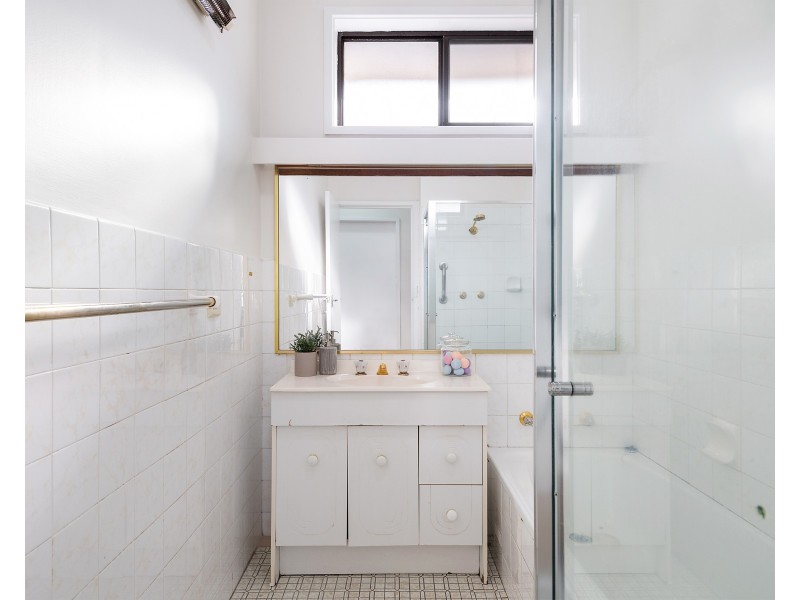 11/11-15 Eddystone Road, Bexley NSW 2207