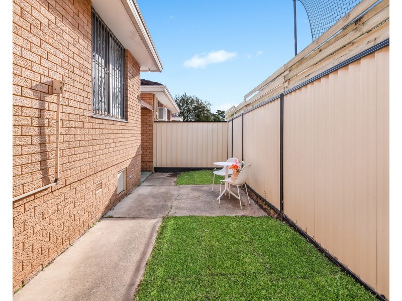 11/11-15 Eddystone Road, Bexley NSW 2207