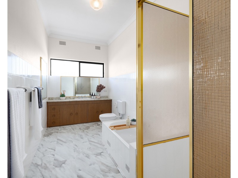 1 Orpington Street, Bexley NSW 2207