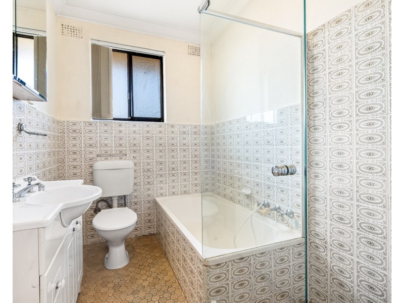 11/25 Myers Street, Roselands NSW 2196