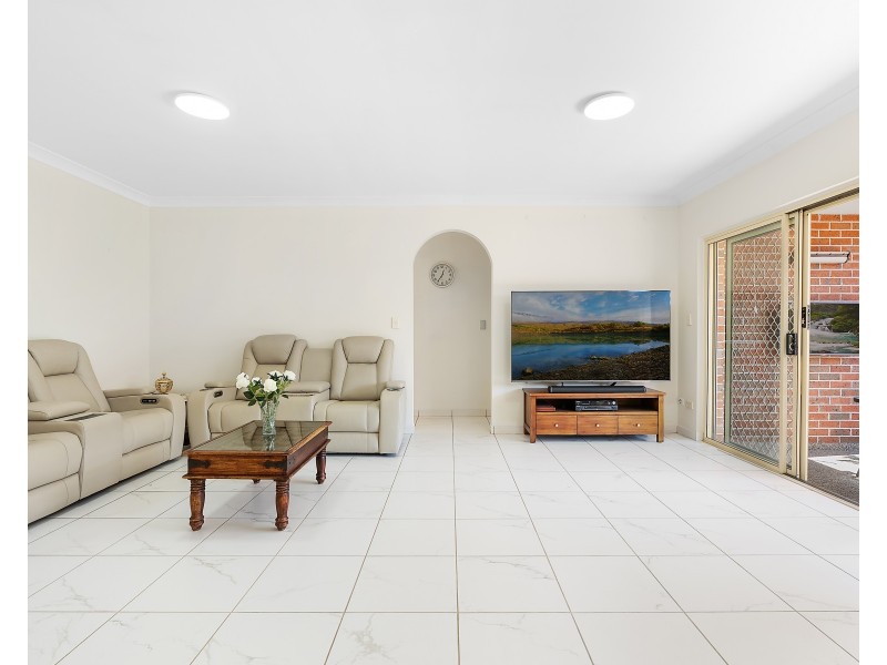 13 Moorefields Road, Kingsgrove NSW 2208
