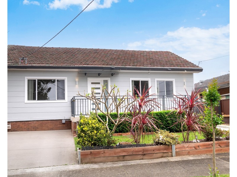 10 Narramore Street, Kingsgrove NSW 2208