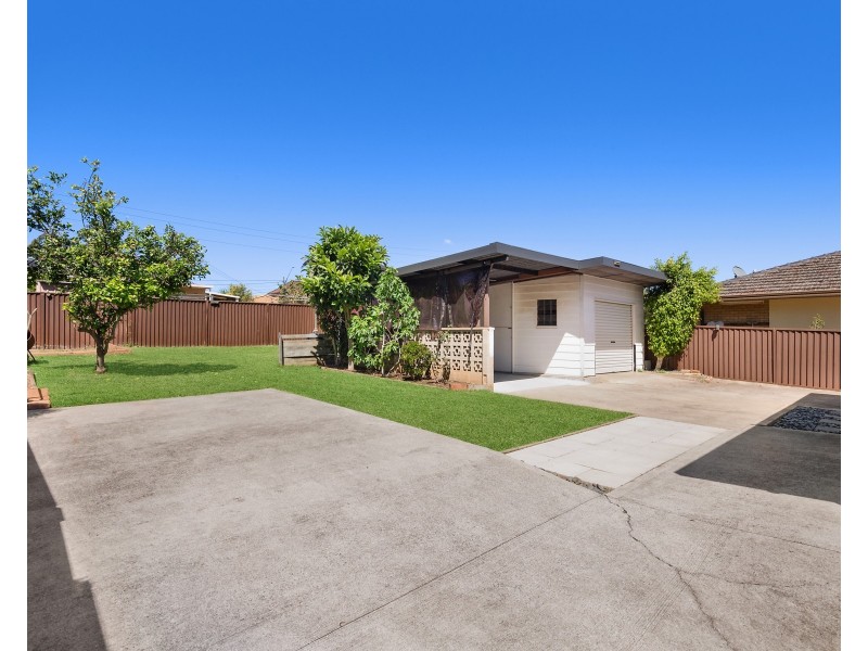 10 Narramore Street, Kingsgrove NSW 2208