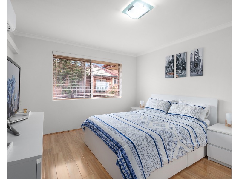 4/100 Leylands Parade, Belmore NSW 2192