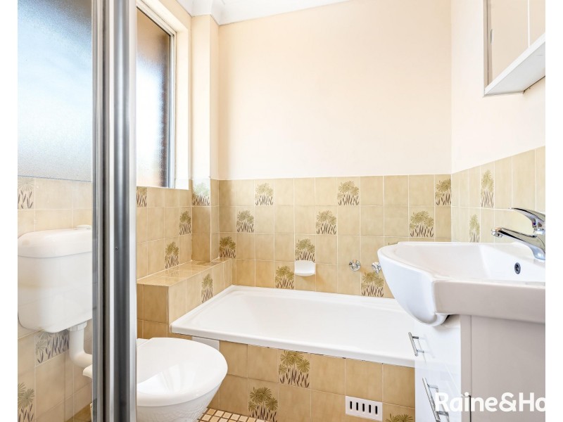 2/3 Woids Avenue, Hurstville NSW 2220