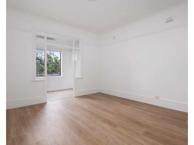 1/2 Shellys Lane, Marrickville NSW 2204