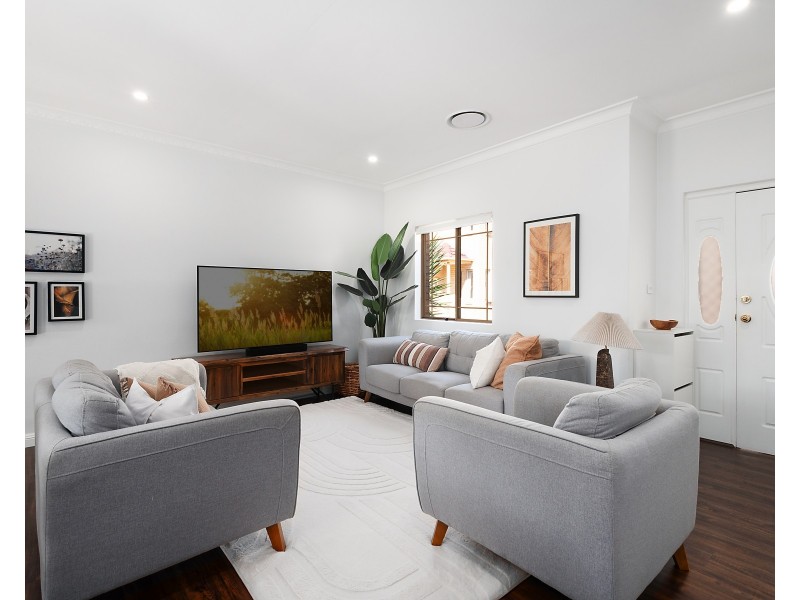 2/11-13 Orpington Street, Bexley NSW 2207